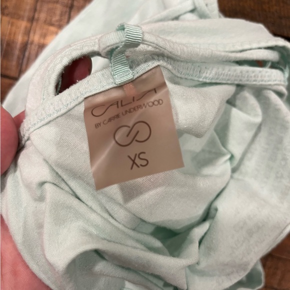 Calia by Carrie underwood tank - Picture 4 of 4